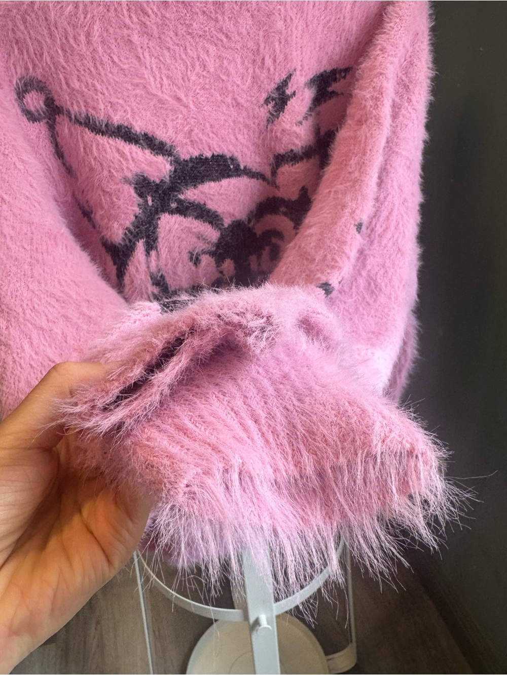 Rare Kuromi Collab Pink Fuzzy Sweater Y2K Kawaii Oversized Knit - Picture 6 of 9